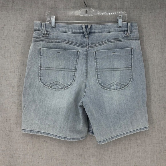NWT Democracy "Ab"solution High Rise Jean Shorts Light Blue Denim Women's 14 - Picture 2 of 10